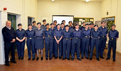Cold War RAF Sqd Ldr lands at 378 (Mannock) HQ